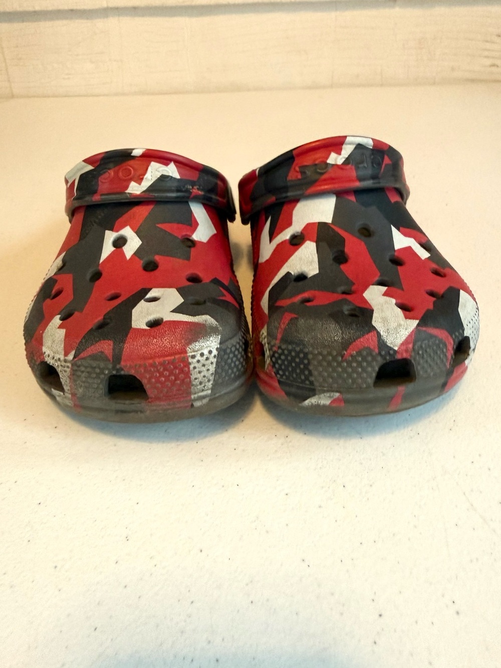 Crocs - Picture 2 of 4